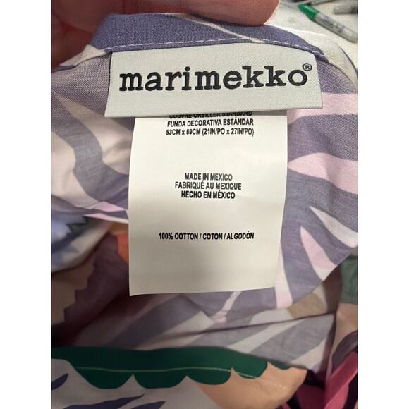 Marimekko Ojakellukka Standard Single Pillow Sham 21” x 27” - Picture 5 of 6